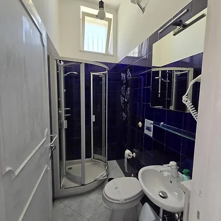 A Varca Ra Neve カプリ